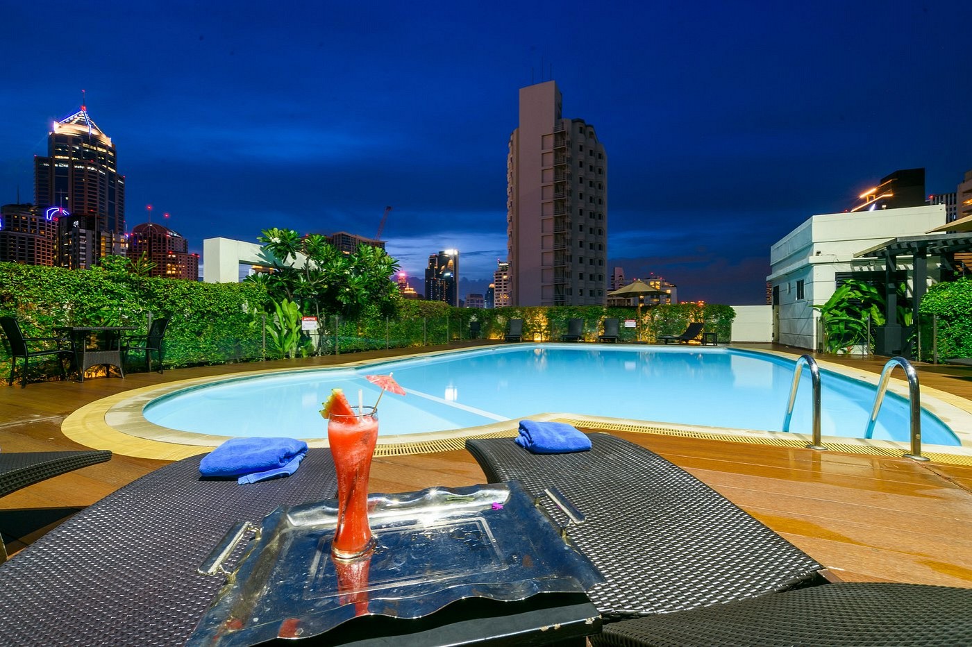 Rooftop Swimming Pool